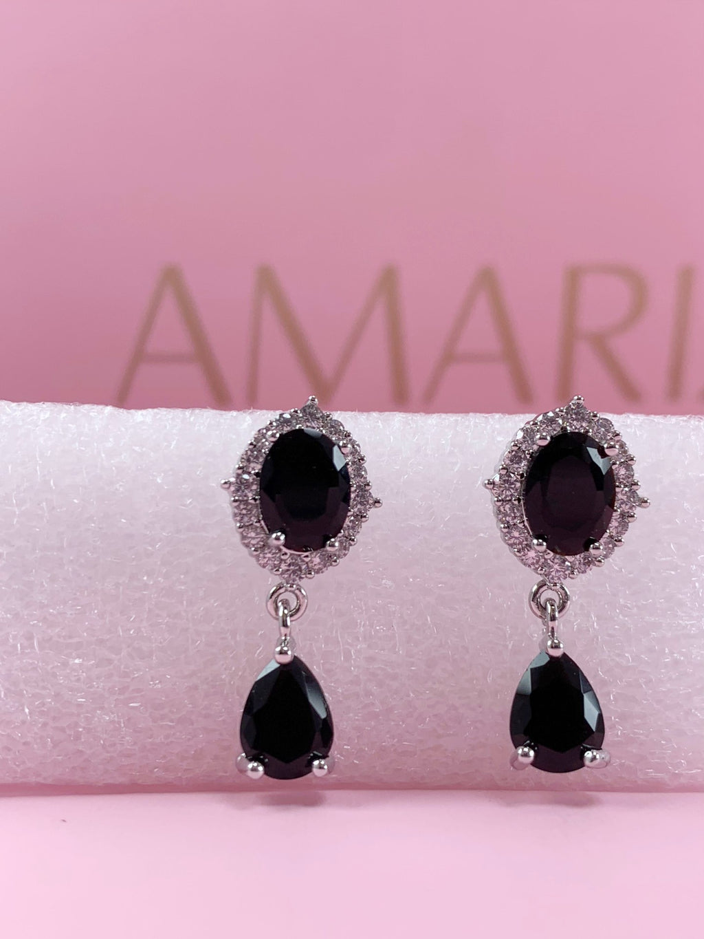 Elegant Black Onyx Jewelry Set with Watch & Luxury Gift Box