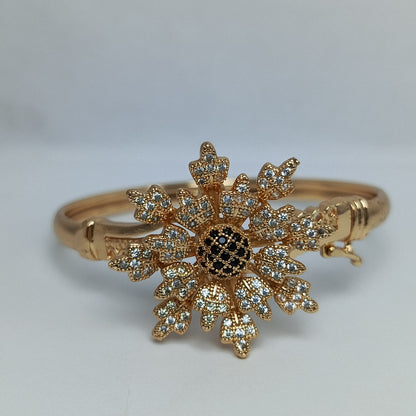 Luxury Gold-Plated Floral Jewelry Set