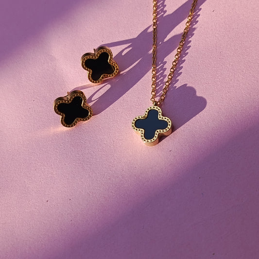 Elegant Black Clover Pendant & Earring Set
