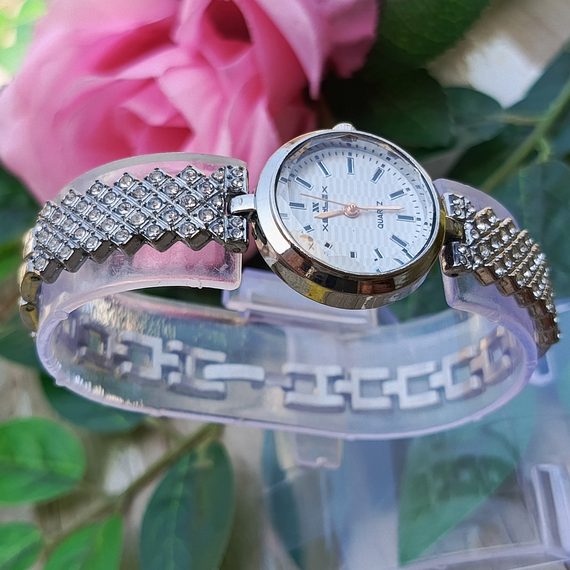 Silver Crystal Bracelet Watch for Women – White Dial Quartz Timepiece