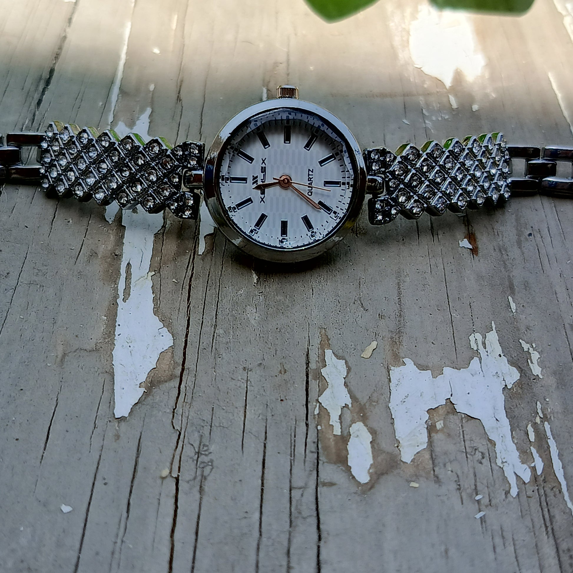 Silver Crystal Bracelet Watch for Women – White Dial Quartz Timepiece