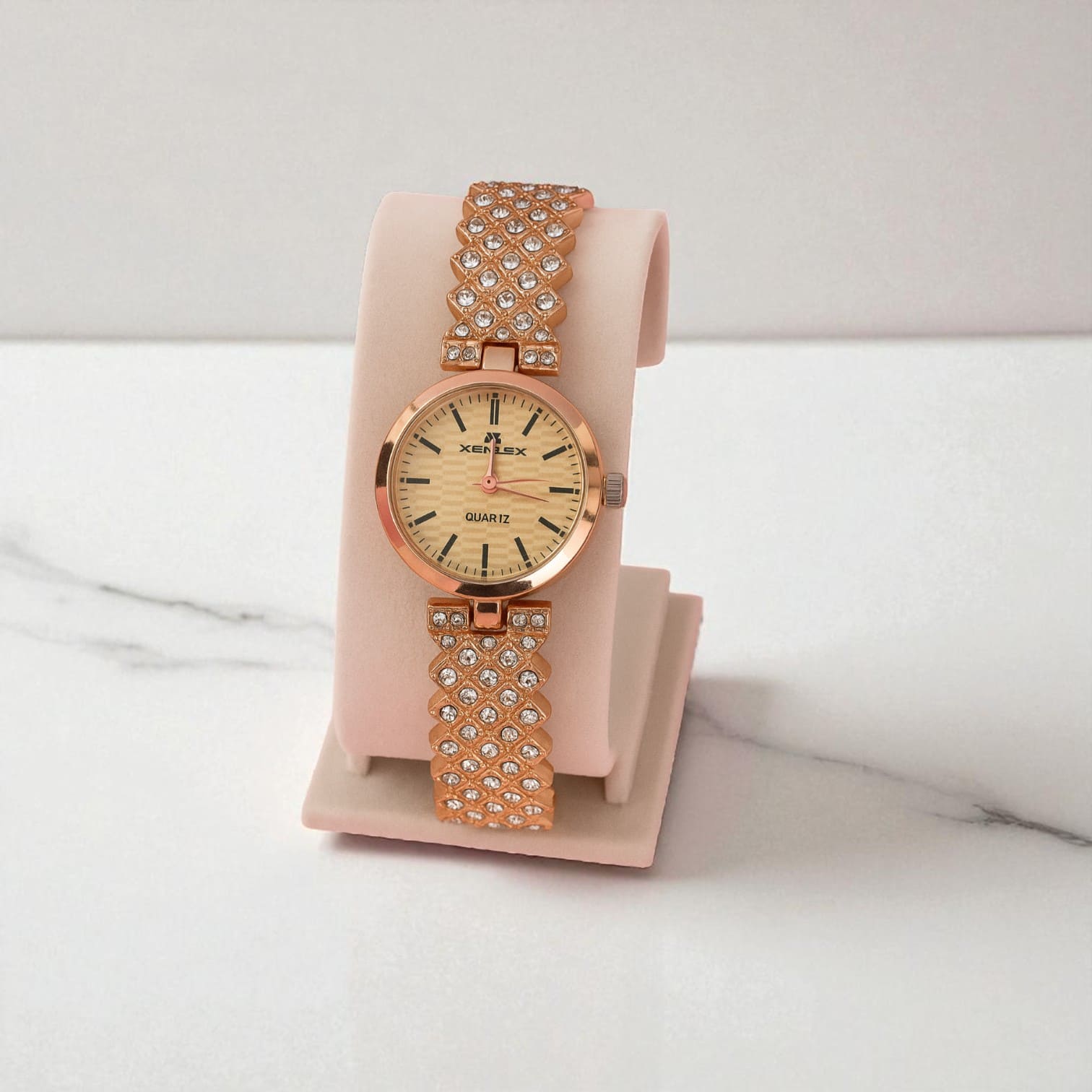 Luxury Gold Plated Women's Watch & Jewelry Gift Set Bracelet, Necklace & Earrings by Amariz Jewelry.