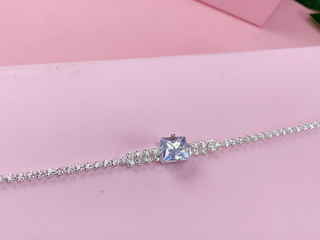 Elegant Silver Crystal Jewelry Set with Watch