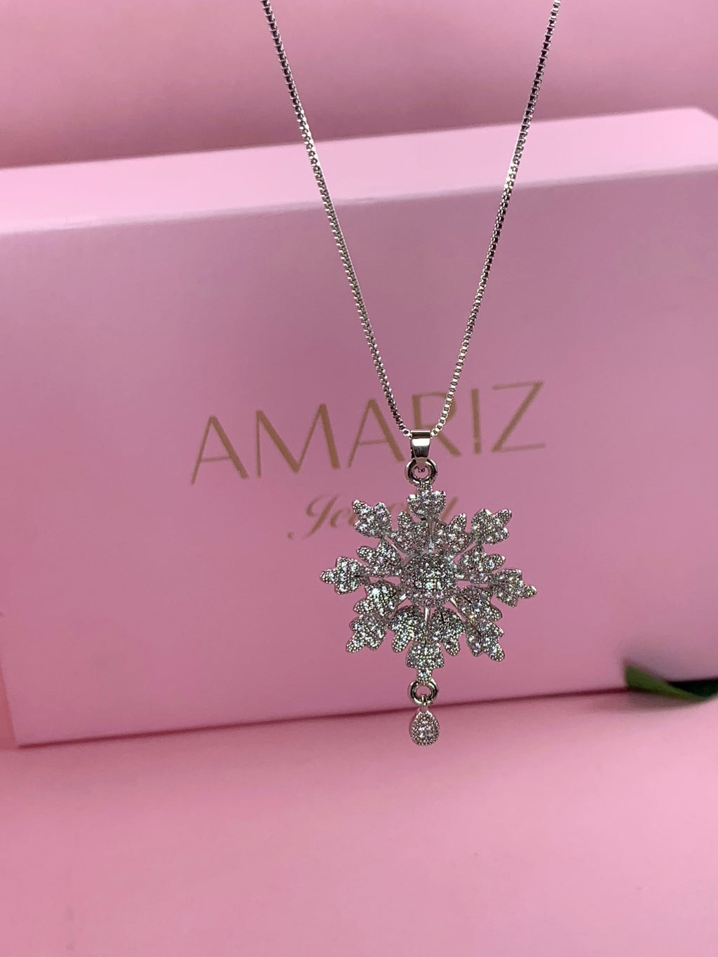 Luxury Silver Snowflake Jewelry Set with Watch | Amariz Jewelry